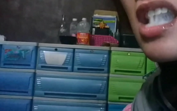 Experience The Sultry Allure Of A Pinay Chupa Star - Live Blowjob And Cum Swallow